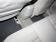 2011款 2.0 自动 豪华型