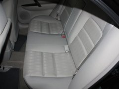 2011款 2.0 自动 豪华型
