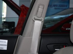 2011款 2.0 自动 豪华型