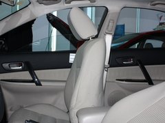 2011款 2.0 自动 豪华型