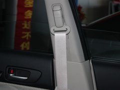 2011款 2.0 自动 豪华型