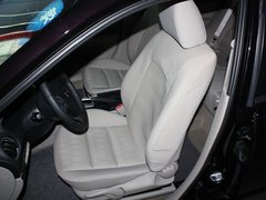 2011款 2.0 自动 豪华型