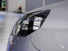 2011款 2.0 自动 精英型