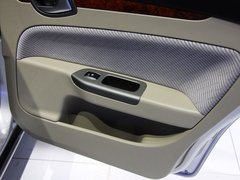 2011款 2.0 自动 精英型
