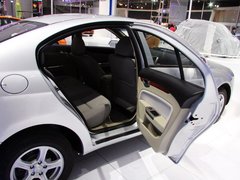 2011款 2.0 自动 精英型