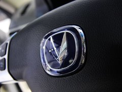 2011款 2.0 自动 精英型