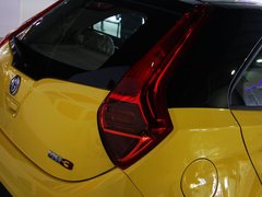 2011款 Xross 1.5 AMT 豪华版