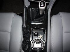 2011款 2.0 手动 舒适型