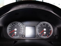 2011款 2.0 手动 舒适型