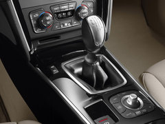 2011款 2.0 CVT 豪华导航版