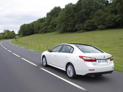 2011款 2.0 CVT 豪华导航版