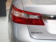 2011款 2.0 CVT 豪华导航版