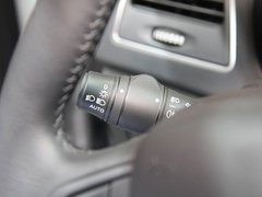 2011款 2.0 CVT 豪华导航版