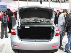 2011款 2.0 CVT 豪华导航版