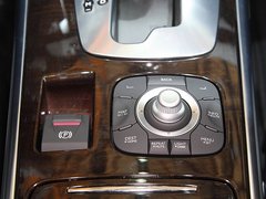 2011款 2.0 CVT 豪华导航版