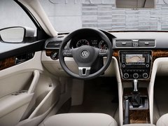 2011款 1.8T 自动 尊荣版