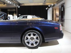 2006款 6.7L 自动 加长版(EWB)