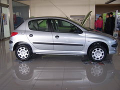 2008款 1.6L 自动 炫动版