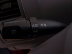 2005款 1.8L 自動(dòng)檔