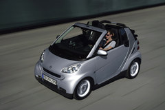 2010款 1.0L AMT 硬顶 基本版