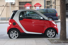 2010款 1.0L AMT 硬顶 基本版