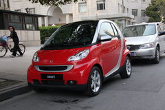 2010款 1.0L AMT 硬顶 基本版