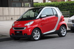 2010款 1.0L AMT 硬顶 基本版