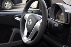 2010款 1.0L AMT 硬顶 基本版
