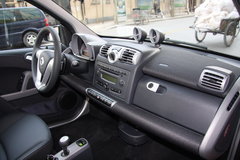 2010款 1.0L AMT 硬顶 基本版