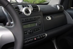 2010款 1.0L AMT 硬顶 基本版