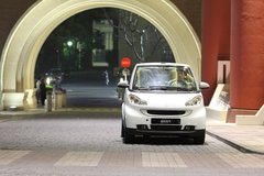 2010款 1.0L AMT 硬顶 基本版