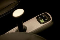 2010款 1.0L AMT 硬顶 基本版