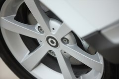 2010款 1.0L AMT 硬顶 基本版