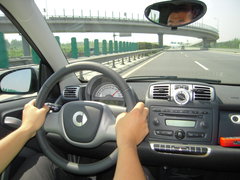 2010款 1.0L AMT 硬顶 基本版