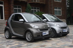 2010款 1.0L AMT 硬顶 基本版