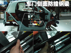 2010款 1.0L AMT 硬顶 基本版