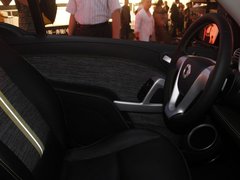 2010款 1.0L AMT 硬顶 基本版