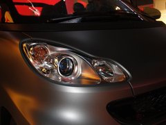 2010款 1.0L AMT 硬顶 基本版
