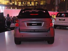2010款 1.0L AMT 硬顶 基本版