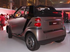 2010款 1.0L AMT 硬顶 基本版