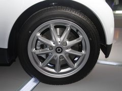 2010款 1.0L AMT 硬顶 基本版