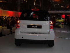 2010款 1.0L AMT 硬顶 基本版