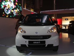 2010款 1.0L AMT 硬顶 基本版