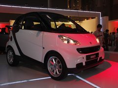 2010款 1.0L AMT 硬顶 基本版