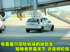 2010款 1.0L AMT 硬顶 基本版