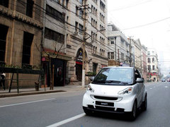 2010款 1.0L AMT 硬顶 基本版