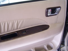 2005款 2.4L 自动 旗舰型