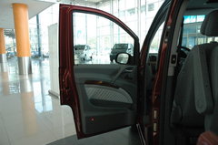 2010款 3.2L 自动 豪华MPV 8座