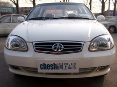 2005款 TJ7111B-XS 1.1 MT 三缸两厢