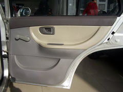 2005款 TJ7111B-XS 1.1 MT 三缸兩廂